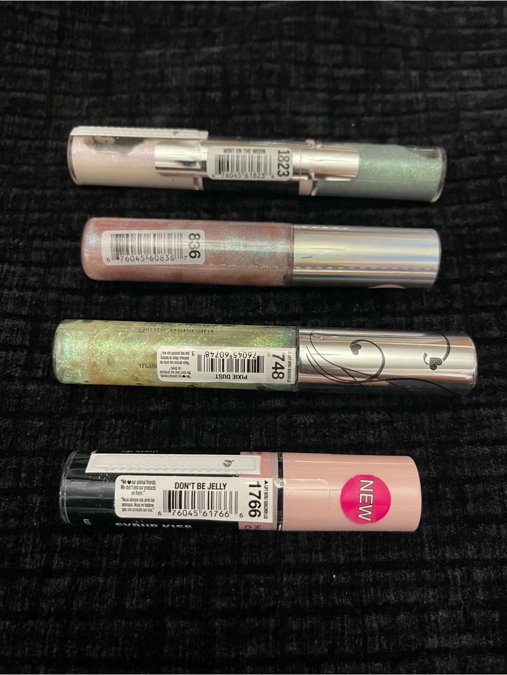 17 PC Hard Candy Make up / lipglosses